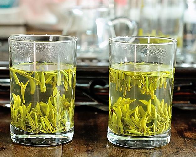 茗茶怎么泡,茗茶怎么制作才能使干茶更绿