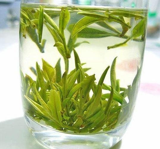 绿茶的外形色泽香气怎么形容