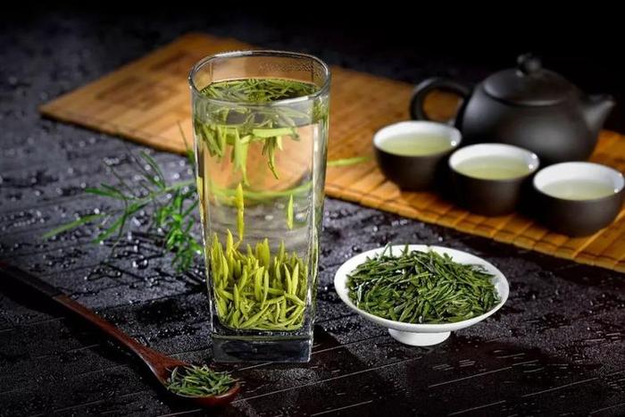 青茶适合什么人喝,青茶适合什么季节喝最好