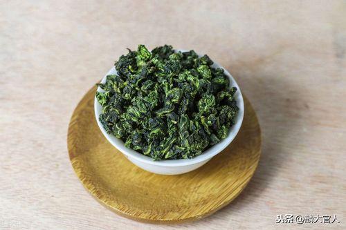 乌龙茶属于青茶吗,铁观音茶叶是红茶还是绿茶