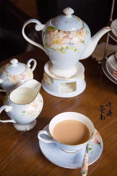 英式红茶杯,英式红茶与中式红茶的区别