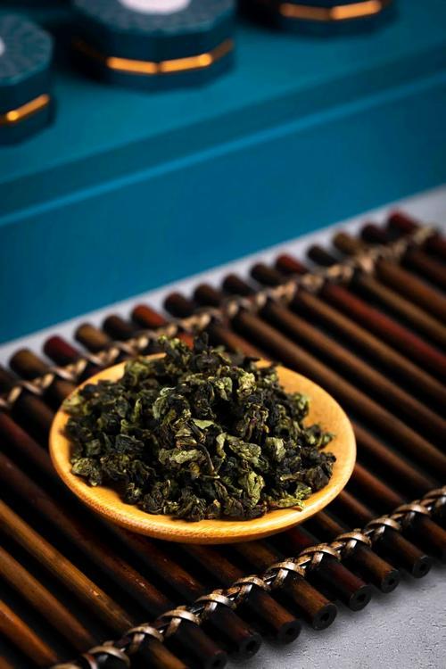 乌龙茶就是青茶吗,乌龙茶又名青茶属于什么茶