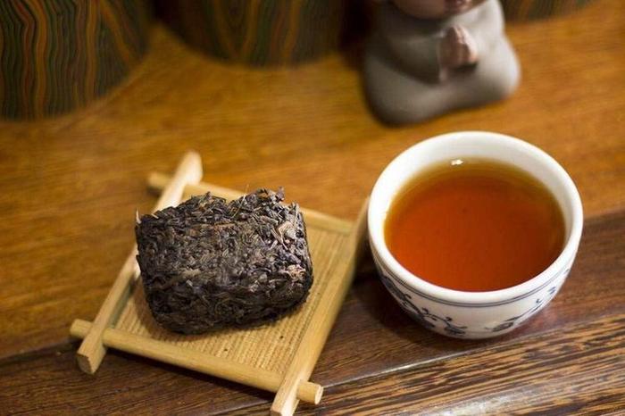 茯砖茶如何冲泡,长期喝茯茶对肝脏有损害吗