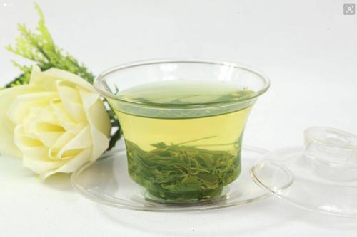 女人适合喝绿茶吗为什么