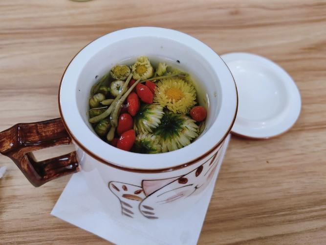 菊花枸杞茶怎么样泡水喝