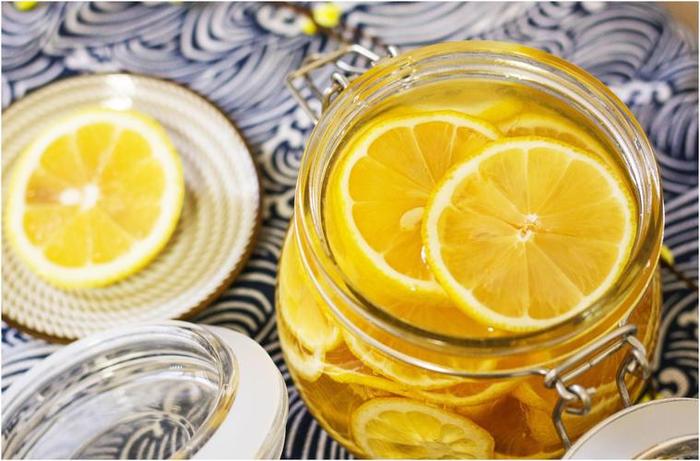 柠檬茶怎么做好吃,蜂蜜柠檬茶怎么做最简单的做法